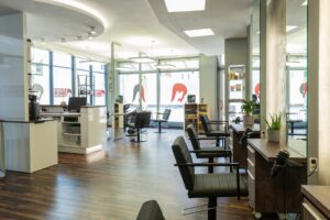 FAM Friseur Neu-Ulm Header Salon